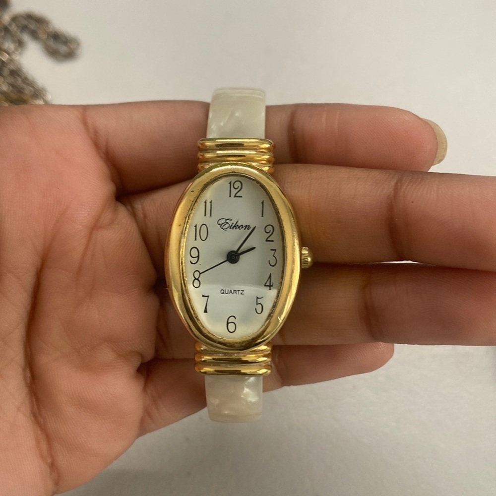 Eikon watch